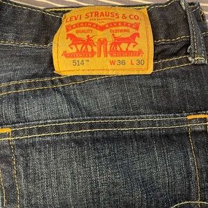 Levi's Slim Straight Blue Jeans with Iconic Two-Horse Patch